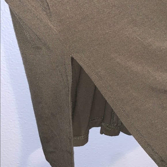 Olive Bamboo Long Sleeve - Picture 4 of 4